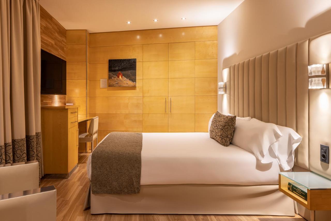 Hotel Sansi Barcelona — Photos 3
